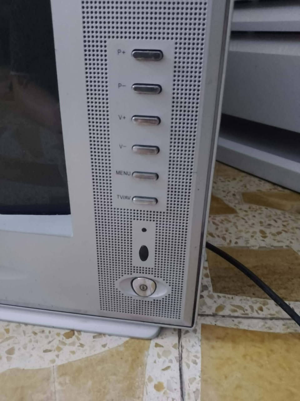 السلام عليكم عندي تلفزيون قديم انتيك شغال ونظافة عالية جدا جدا قيم وأخذه مكاني بغداد الشعب


**إذا كنت صاحب هذا الإعلان وتريد حذفه لأي سبب، رجاءا أرسل رسالة إلى الدعم الفني**