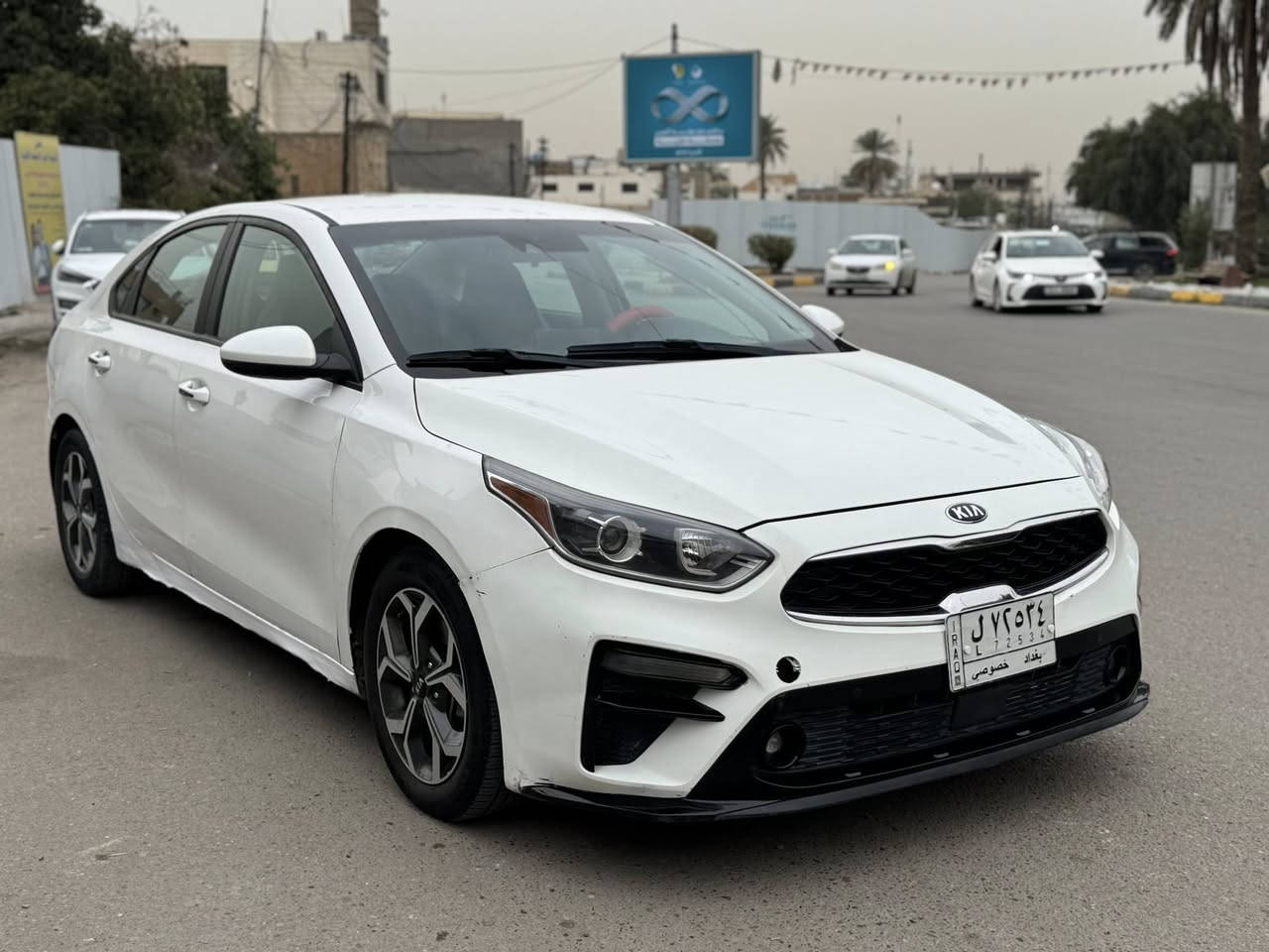 السلام عليكم ( مكلف بالنشر )
كيا فورتي ٢٠٢٠ حادثها بنيد وجاملغ بدون دواخل ايرباك الدركة فقط صبغ هنا بيدي قطعتين 
رقمها بغداد ب اسمي
مواصفات تحكم ستيرن ،مانع انزلاق ،ورادار تحديد مسار، وشاشة عطلات كروز سرعة  باقي المواصفات معروفة
السعر ١٣٥ بيها مجال بسيط 
مكانها الصليخ ***********
