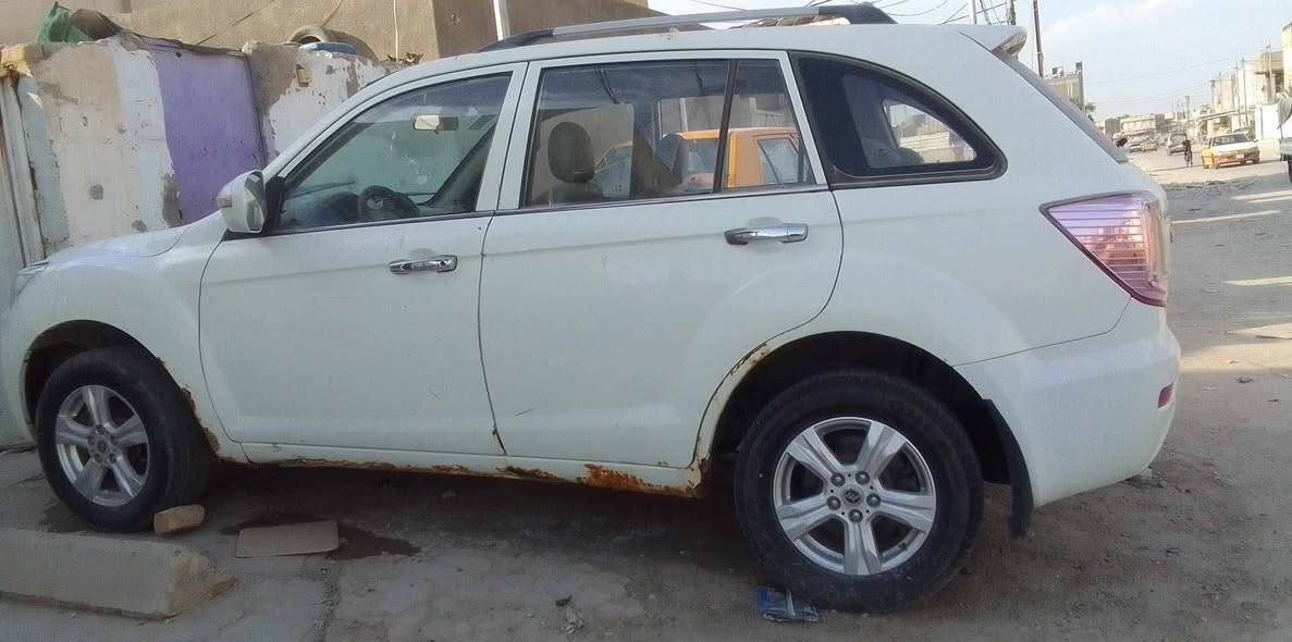 سلام عليكم
ليفان X60 موديل ١٣ سيارة كير كفالة محرك بي خيط بخار رقم قادسية السيارة بيها حالوب بالبنيد والقمارة السعر 28 وبيها مجال مستعجل عالبيع للاستفسار الاتصال على الرقم 
***********
