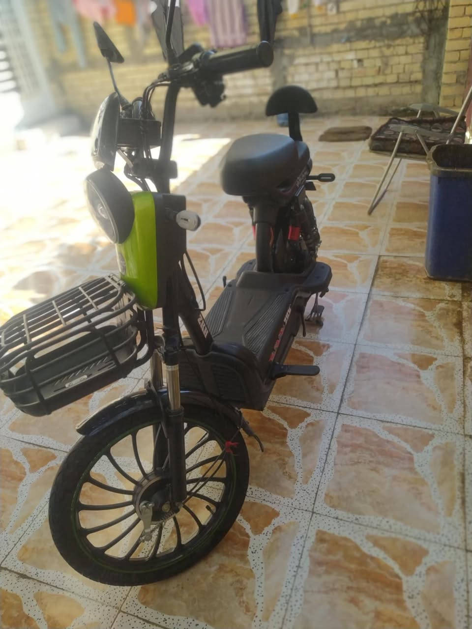 السلام عليكم دراجة جديدة مشتريهة600 ولله كلشي مابيهة فول مواصفات بطاريات فول بصمة اثنين تشغيل عن بعد اشاير اخبلن يعني كاملة دراجة نضيفة حيل بس اكون صريح وياك الابريك ال خلفي رايدلة سيم بس السعر 500 بيهة مجال قليل مكاني ابو غريب الرقم ***********
