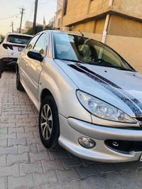 سياره مصبوغه حزام الجماليه بدون ضربه كير محرك حداديه تبريت خير من الله...