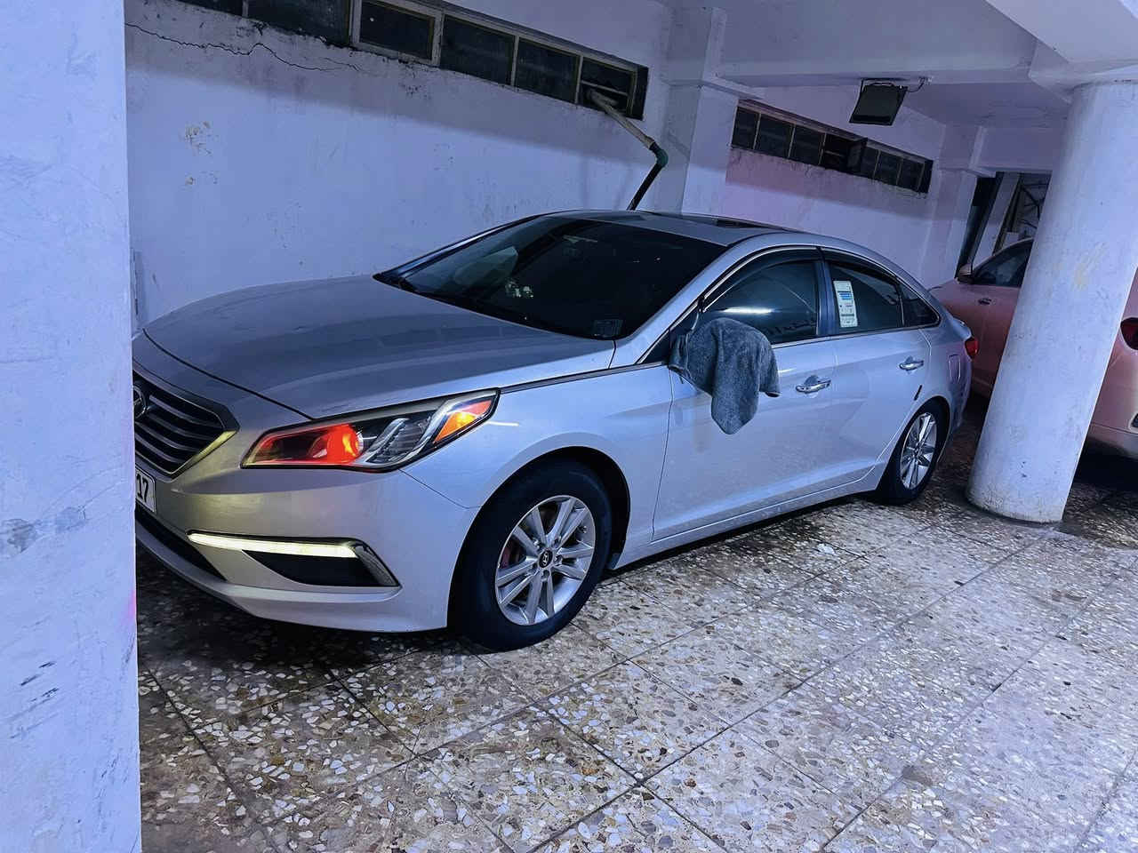 السلام عليكم سوناته وارد  موديل 16 رقم كربلاء انكليزي 
مكاني حله حادث جاملغ وربع البنيد بدون دواخل فول 
السياره بصمه فتحه ترحيب عند الاقتراب منضومه ازلون كامله 
بيع او مراوس حسب لاستفسار ***********
