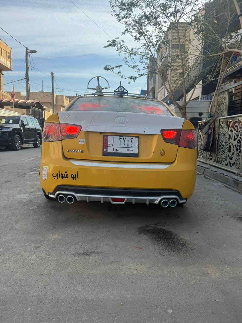 الهم صلي على محمد وآل محمد
السلام عليكم شباب
الأسم / كيا فورتي
موديل / 2013
مكينه / 2000 دوش
كير / اتوماتيك + عادي
المواصفات / عاديه
1/ شاشه تاب
2/ كامره خلفيه دواره
3/ تحكم استيرن جهتين
4/ درشمه عام
5/ منظومه غاز جديده
6/ سيبايه ابو عمار اصليه 
7/ نشره استوب خلفيه 
8/ تخم تاير خط ابيض 
9/ كبات شوفر 15
10/ ماسحات لايت 
11/ مسطره توج 
12/ دركه باج سيبايه وسهم 
ماشيه 224 الف كيلو
كير مكينه صدر تبريد كله كفاله 
سياره احله من صور بعد 
بيها جاملغ اوبنيد
 بيها بل لغد وشاصي شويه 
اتريك وين ما يعجبك 
رقم بغداد شرط التحويل 
مصفره هيئة وغرامات 
بيع أو مراوس حسب القناعه 
السعر 98 بيها مجال حق الجيه فقط 
الاستفسار *********** 
مكان بغداد الشعله حي الجوادين 
أو منصور ساحه القاء 

س
