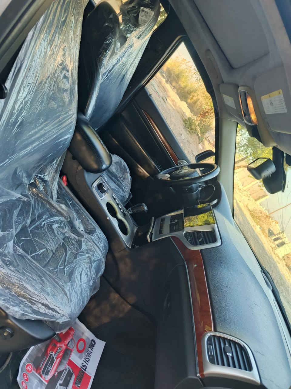 يا اللهُ سلام عليكم سياره نوع جيب لاريدو موديل 2012خليجي فول مواصفات واحد عله واحد  بنرامه بصمه شاشه كامره حساسات امامي خلفي تحكم ستيرن جهتين شاير مري تحكم مري مري شفط كشنات كهرباي جلد تبريد تدفه كشنات ستيرن هيتر كهرباي زراك لايت ترحب تشغيل عن بعد تشغيل بصمه جنطه كهرباي شفط تبريد قطعتين بيبان بصمه ترحيب لد مانع نزلاق مثبا سرعه عدسات كشاف زنون مكينه حجم 6ستندر 3600كفاله كير مكينه حداديه تخم تاير تبريد تدفاه كفاله السعر 178 رقم الهاتف ***********
