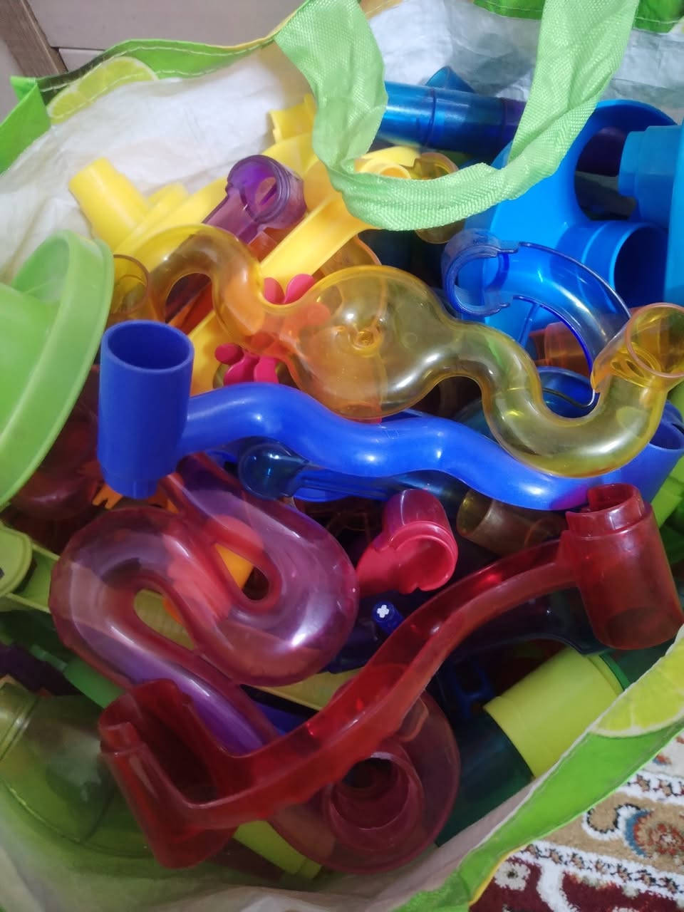 لعبه اطفال تركيب ووياهه دعابل ملاتهه متوفره
#الجميع


**إذا كنت صاحب هذا الإعلان وتريد حذفه لأي سبب، رجاءا أرسل رسالة إلى الدعم الفني**