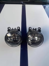 بروجكترات باجيرو  درجه اولى ضمان سنه  سعر الزوج 15 الف فقط  يوجد خدمه ...