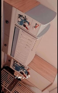 سرير اطفال • مع دوشك • قابل تفاوض