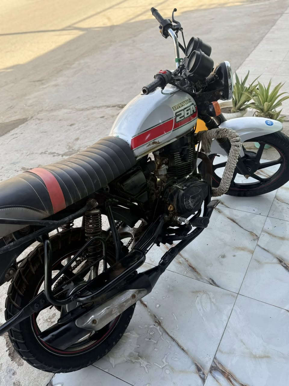 ديوان 20
وراق ضايعه

سعر 625

مكان حله أبي غراق

***********
