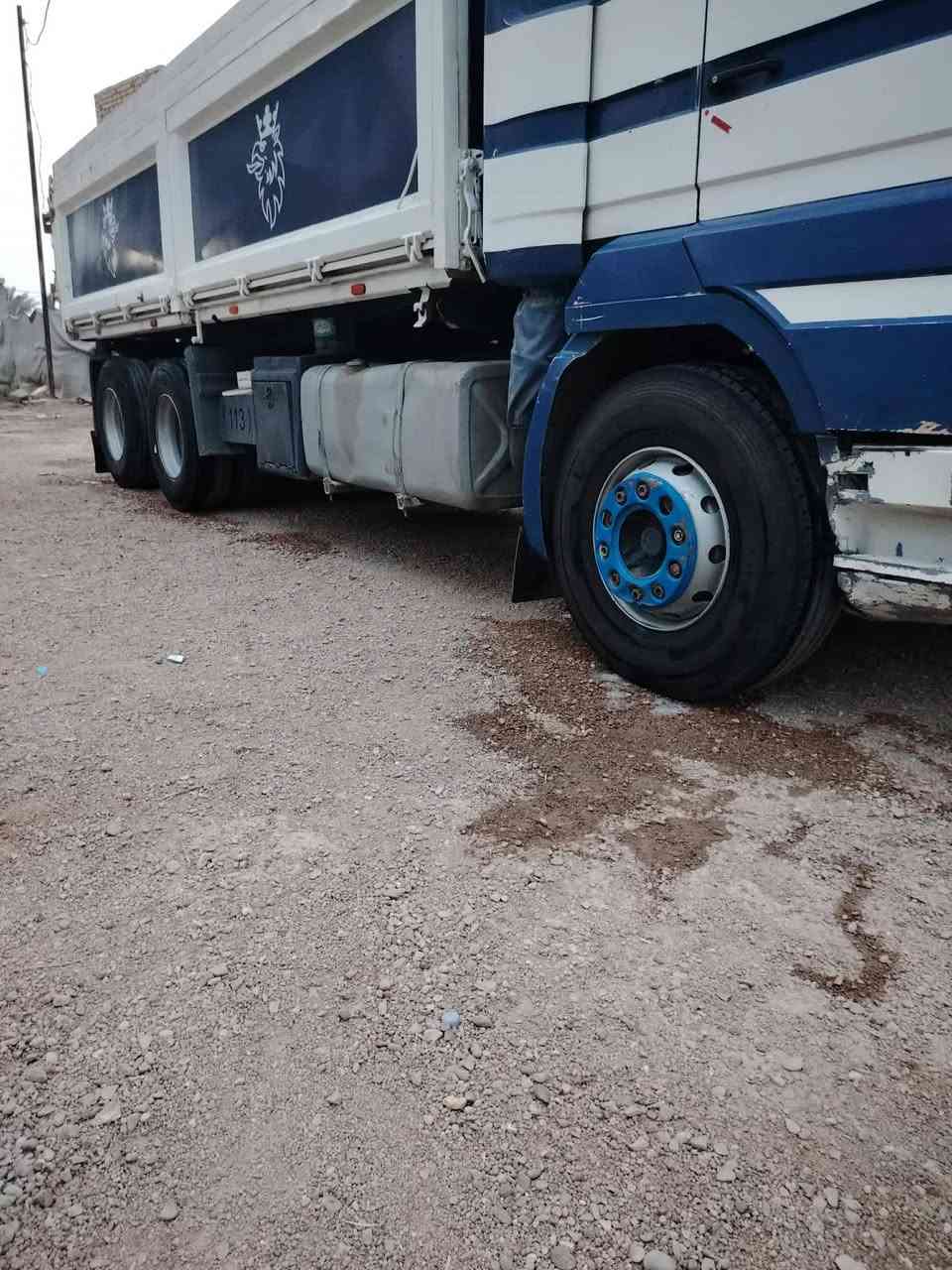 السلام عليكم سكانيه 113مكينه سوده سنكل جوبلس جهزه تبريد شغال السياره منقصه اي شي تعل وصعد وين ميعجبك اطلع *********** وبلخير الي يخذه سنويه مصقطه بسم اخوي
