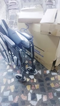 عربانة مرضى • جديدة ١٠٠٪ • قابلة للطي