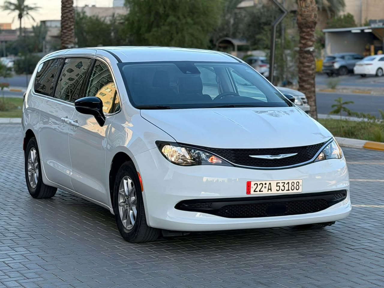 2024 CHRYSLER VOYAGER, LX
للبيع 

كلايسلر فويجر وارد امريكي موديل 2024

حادث جاملغ امامي حافه  البنيد حادث بسيط 

صبغ جاملغ حافه بنيد باب

شواصي مكفولة راديترات تبريد وماء بلادي شركة

سعر 218 ورقة 

رقم اربيل اجرة دخول جديد وترقيم جديد 

***********

بصمة تشغيل وابواب بصمة وتشغيل عن بعد 

حجم محرك 3600 بانزين 

7 راكب

ثلاث قطع تبريد مركزي

رادار نقطة عمياء تحديد مسار توقف ذاتي

اشاير بالمري 

شاشة كبيرة كامرة دوارة 

حساس خلفي

هاند بريك بصمة 

كشن كهرباء

مكان السيارة بغداد الكرخ قرب شارع مطار بغداد الدولي ***********
