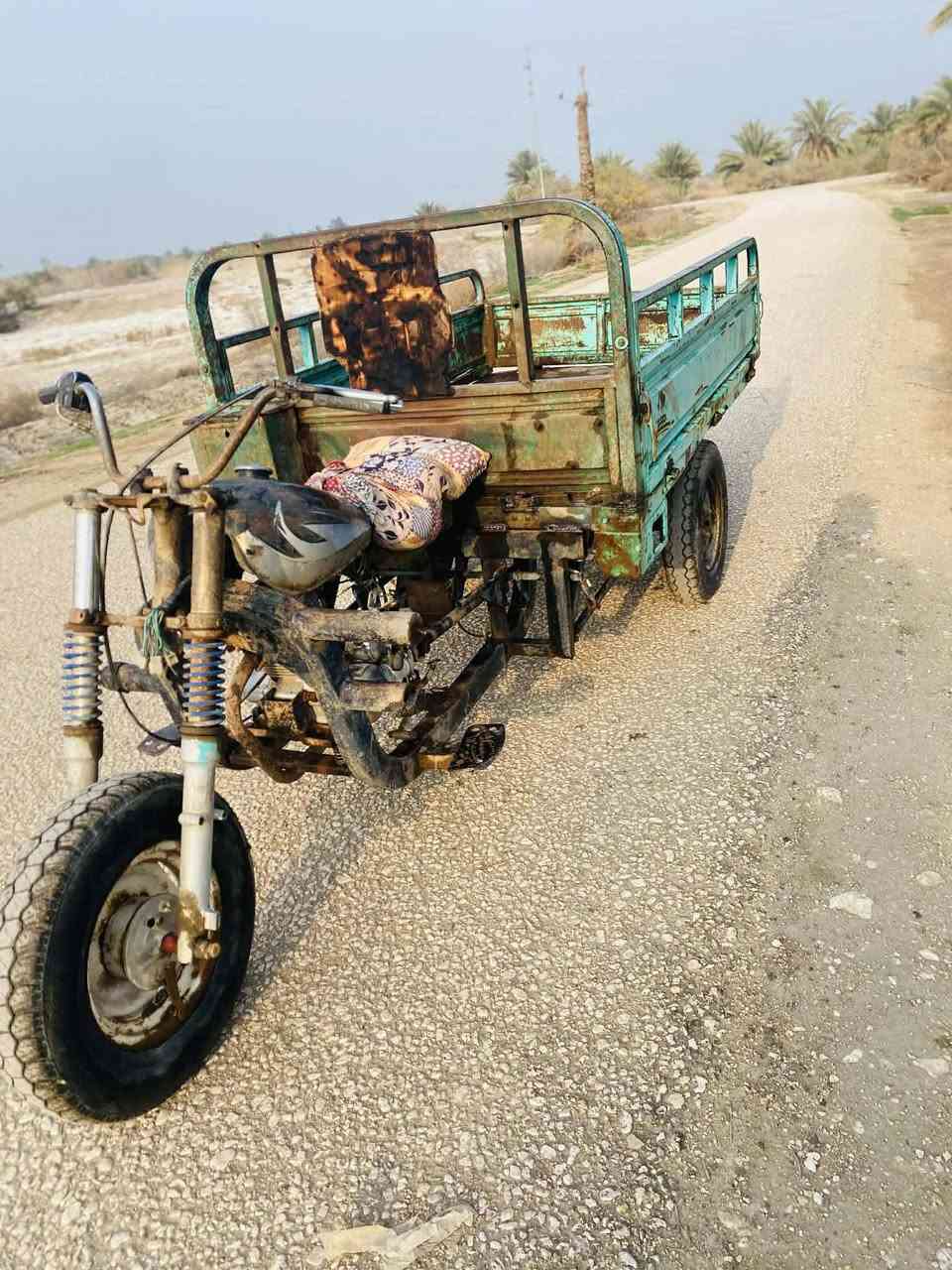 السلام عليكم ورحمة ستوتة دايون للبيع موديل 14 كلك مكفولة عن السرقة والعشاءر شاصي  مكفول وركبة مكفولة محرك نضيف بدي نضيف اكسن صقر تايرات جدد السعر 375 وبيه مجال العنوان بابل الحمزه الغربي للستفسار ***********
