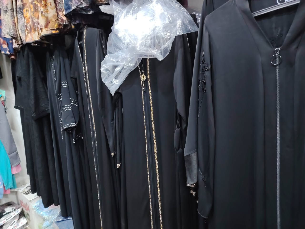 وصول أكثر من ٥٠موديل من العبي
قياس L xLxxL XxxL 4xL
العنوان الأنبار هيت شارع الجري مجاور محمد الكبيسي للغذائية قرب النافورة


**إذا كنت صاحب هذا الإعلان وتريد حذفه لأي سبب، رجاءا أرسل رسالة إلى الدعم الفني**