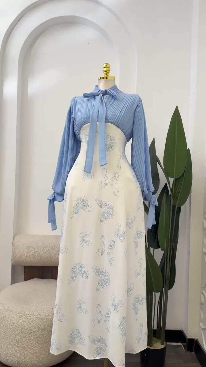 تألقي باطلالة مميزة وانيقة 
فستان خامه دابل ايطالي كوالتي عالي
السعر : 40,000 الف 
التوصيل (( مجاني ))
القياسات 38 40 42 44 46 48

يوجد توصيل لجميع محافضات العراق .
لحجز والطلب مراسلة الصفحة او عبر 
الواتساب  ***********
  #trendingreels  #fypシ  #العراق  #ملابس  #style  #رمضان  #التصوير
