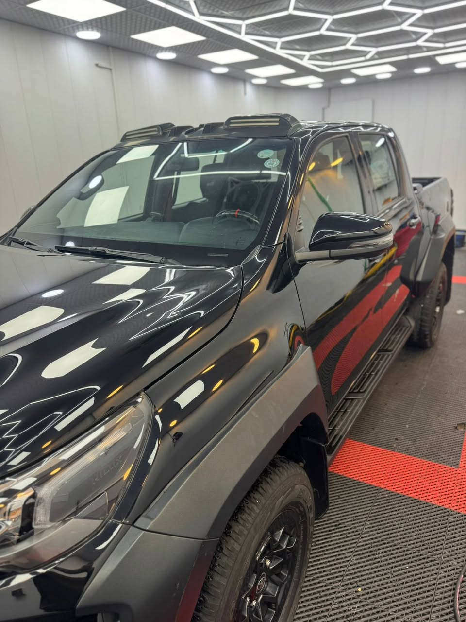 تويوتا هايلوكس 2024 جي ار
رقم اربيل 
 6 سلندر
 فول مواصفات
 اربع كاميرات قطعتين تبريد
 
مكان سيارة بغداد 
صاحب سياره ***********
