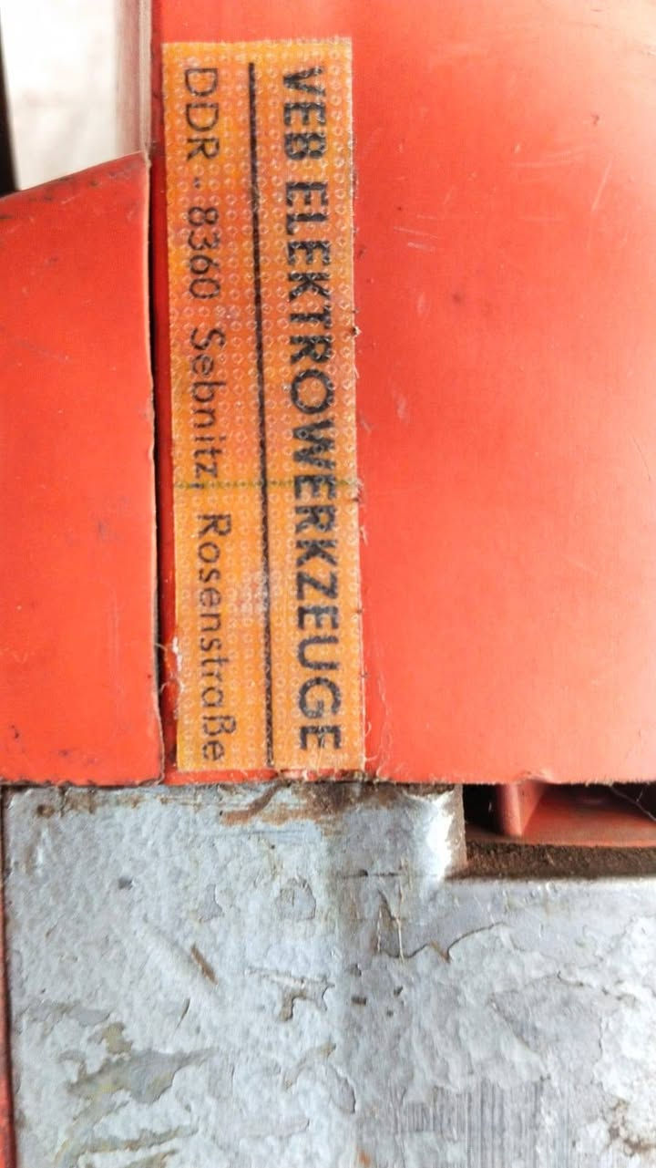 دريل شواصي فاين مصنوع في ألمانيا الشرقية DDR(سعر 250 الف مع التوصيل )استيراد مؤسسة طوبة 20 ملم سرعة وحدة واتجاه واحد مستخدم نظيف جدا بلادي شرط الفحص والجودة للتواصل ***********
