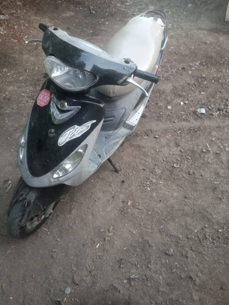 السلام عليكم دراجه ماكس مغولي بوشه 55 صالنصه رياضي دراجه كلشي مابيه السعر 350 وبيه مجال بصيط الرقم ***********
