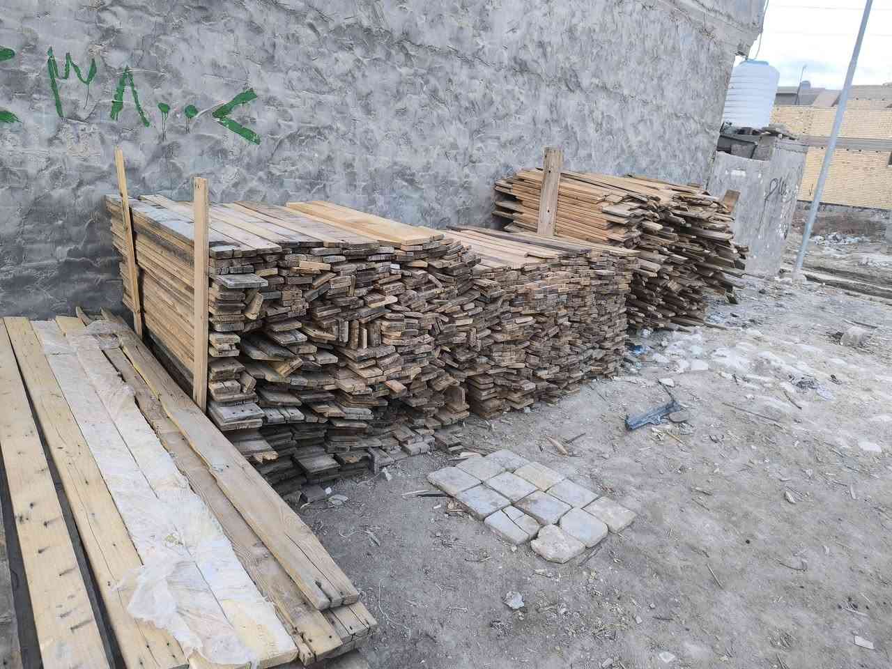 السلام عليكم خشب للبيع عطلنا بيعه مكان حله الاستفسار على الرقم ما متواجد على الفيس***********
