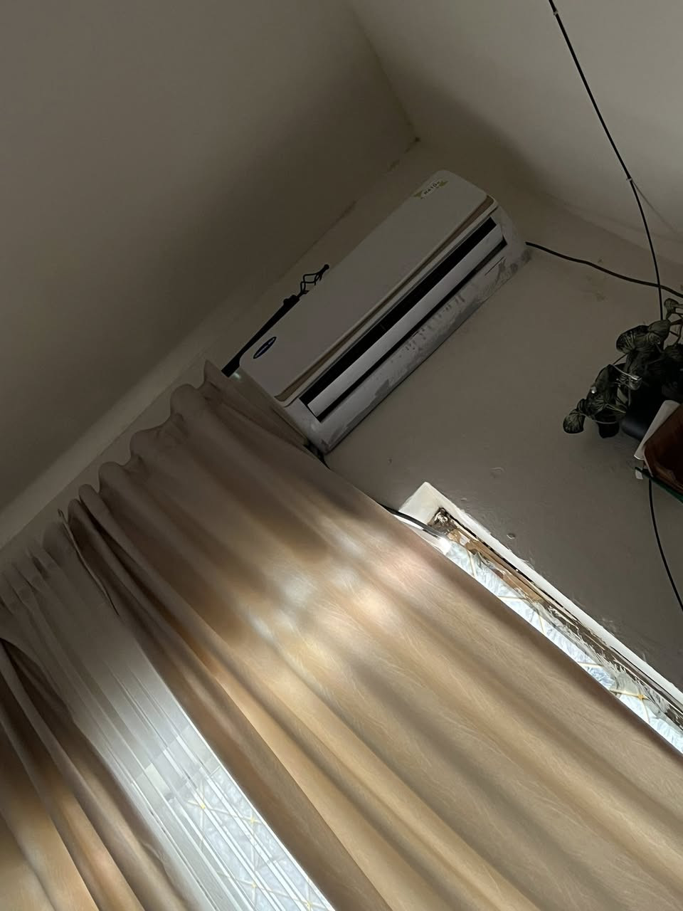 سبلت طن جرنال  سعره 175 وبي مجال ***********
