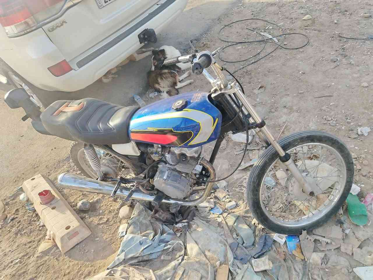 ناما كلك كلك للبيع بيها صوت دشالي 350 ناصريه مركز 
***********

