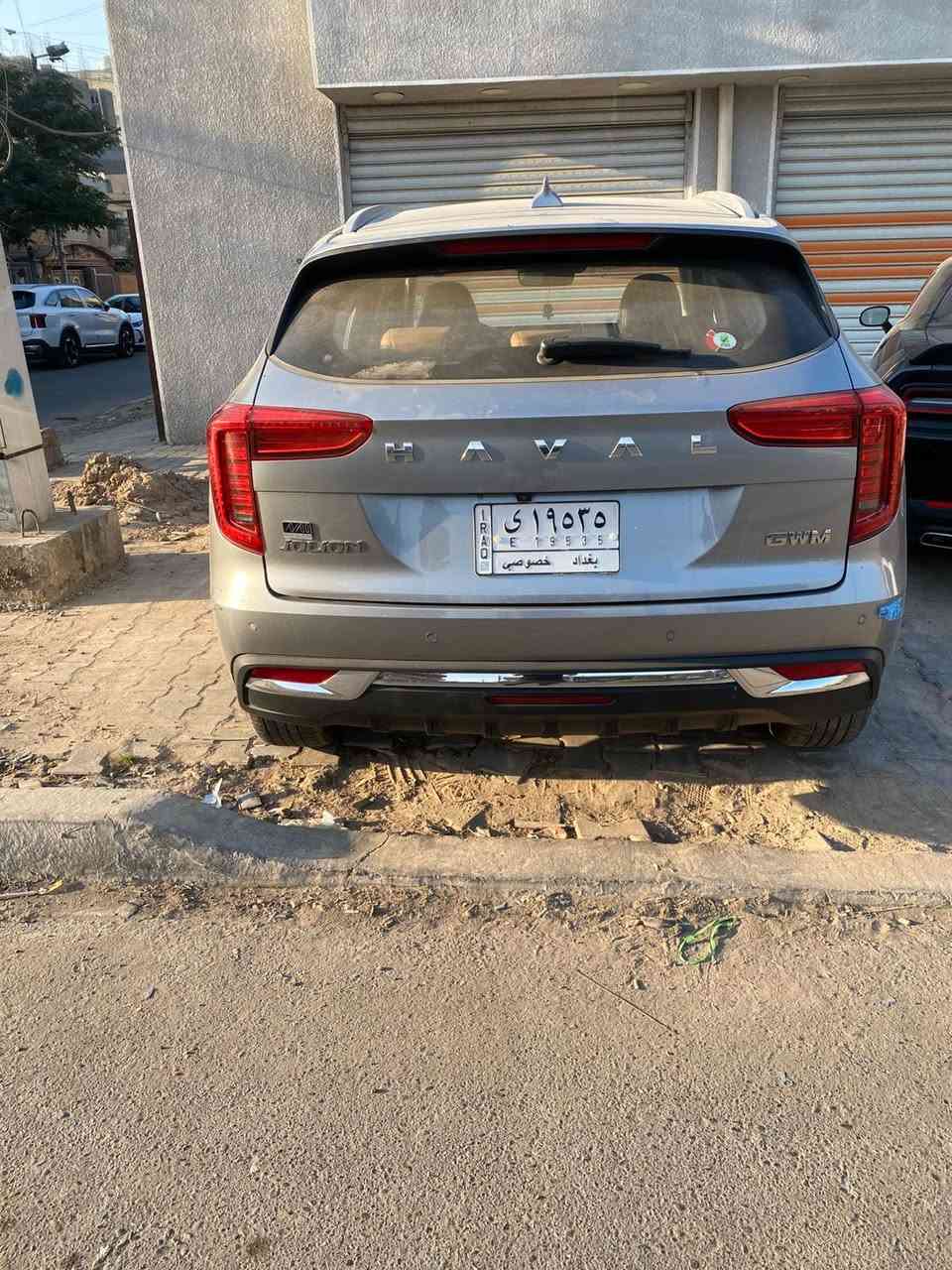 السلام عليكم .. 🌹
هافال جوليان 2024 سياره مستلمها من الشركه 
( كفاله عامه ) 
فول مواصفات 
1_ اشاره ترحيب 
2_ كامرا 360 دورات
3_ اشاير مري 
4_حساسات امامي خلفي 
5_ سايد بريك كهربائي 
6_تحديد مسار 
7_ مانع تصادم 
8_ تدفئه + تبريد كشنات 
9_ كشنات جلد 
وبيها مواصفات كُلش هواي معروفه السياره بمواصفاتها 

السعر 205 وبيها مجال قليل
العنوان بغداد حي القاهره 

رقم الهاتف : ***********
