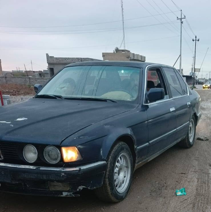 السلام عليكم بي ام 735 سنويه بل 28تنتهي تحويل وكاله سنويه مشروع وطني  السياره محرك قبل 10تيام شديتو وكير شرط تخوم تايرات جديد السعر ٣٥وشعندك مراوس مكان السياره كركوك الحويجة ناحيت العباسي ***********
