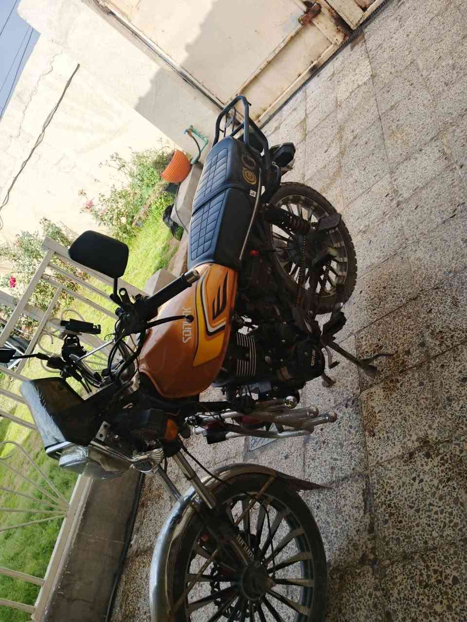 سلام وعليكم دراجه 2025لبيع نقصه شاشه محتركه صفاحيه جهت باتري اي نقص ما بيه دراجه بعد سعره 850بيه مجال ***********
