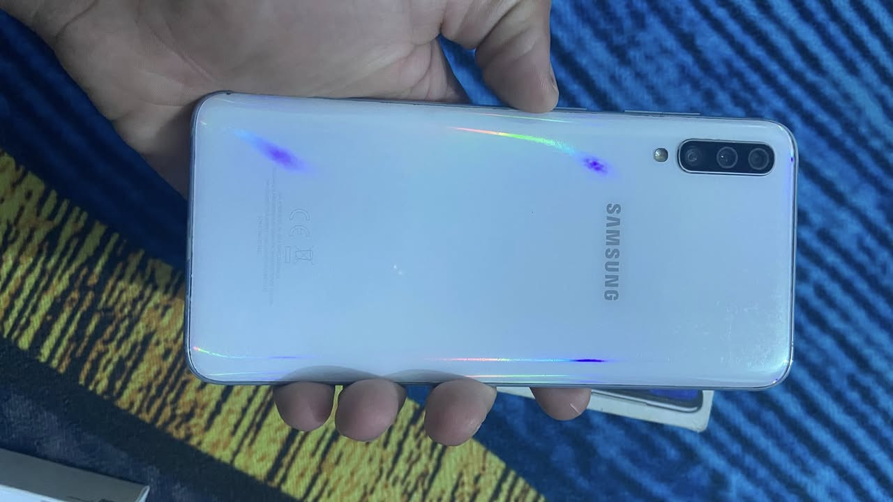 موبايل A70
سعر 75
رقم ***********
