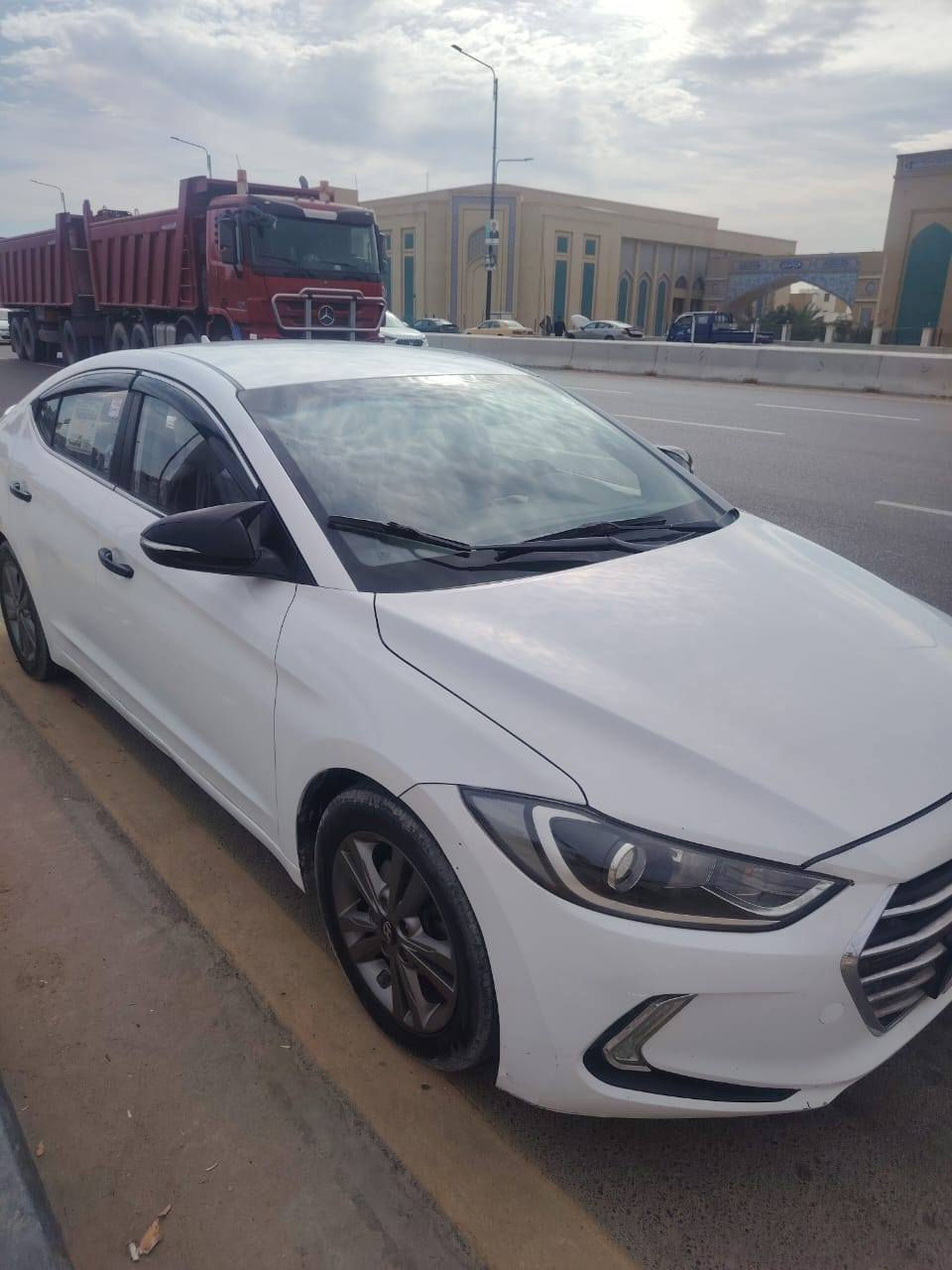 النتره مديل ١٨ وارد كوري مصبوغه حزام وهاذه سوناره مندلاوي مكينه وكير وحداديه كفاله رقم بغداد بسمي مكاني النجف وهاذه رقمي *********** السعر 118 وبيه مجال قليل
