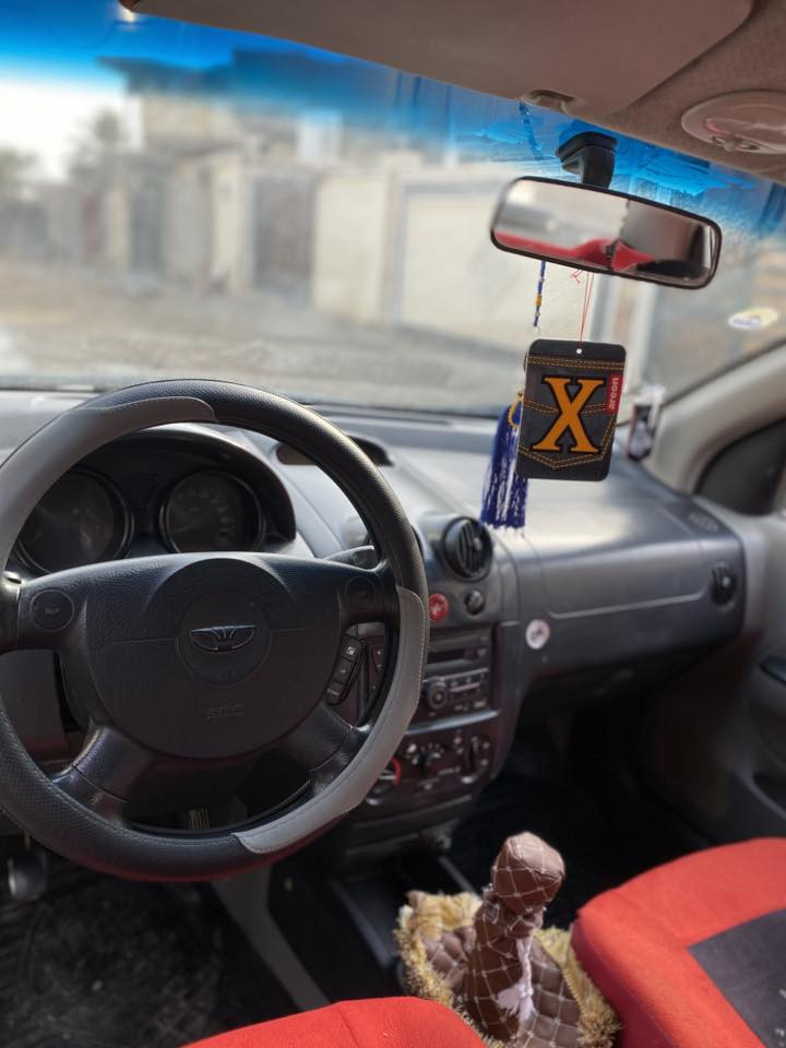 السلام عليكم
افيو منغولي موديل 2006

السياره جاهزه من كلشي مكينه كير كهربائيات حداديه

تبريد كلشي جاهز بيها 

السياره مصبوغه عام وصبغها حلو

سعرها 43 وبيها مجال بسيط

***********
