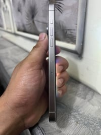 ايفون ١٥ برو ماكس • واتساب