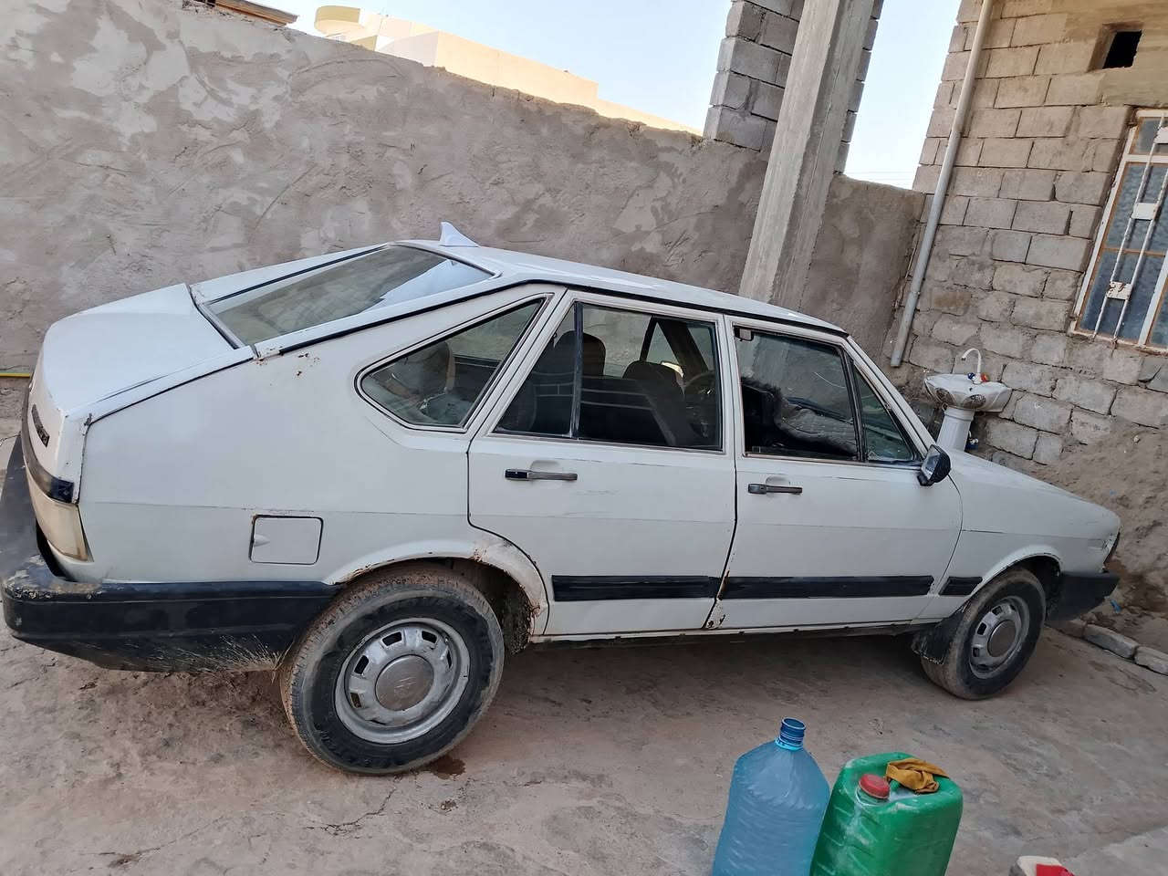 برازيلي 87للبيع شرط الوكاله والتحول بيها كاربون بانزين السعر 16 مكان السياره موصل  ***********
