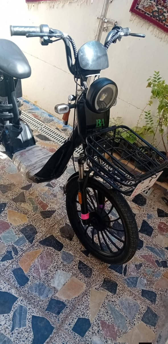 سلام عليكم للبيع دراجة شحن موديل 2024 بشهر12. حجم 20 
المكان بغداد الحسينية الراشدية السعر خاص


**إذا كنت صاحب هذا الإعلان وتريد حذفه لأي سبب، رجاءا أرسل رسالة إلى الدعم الفني**