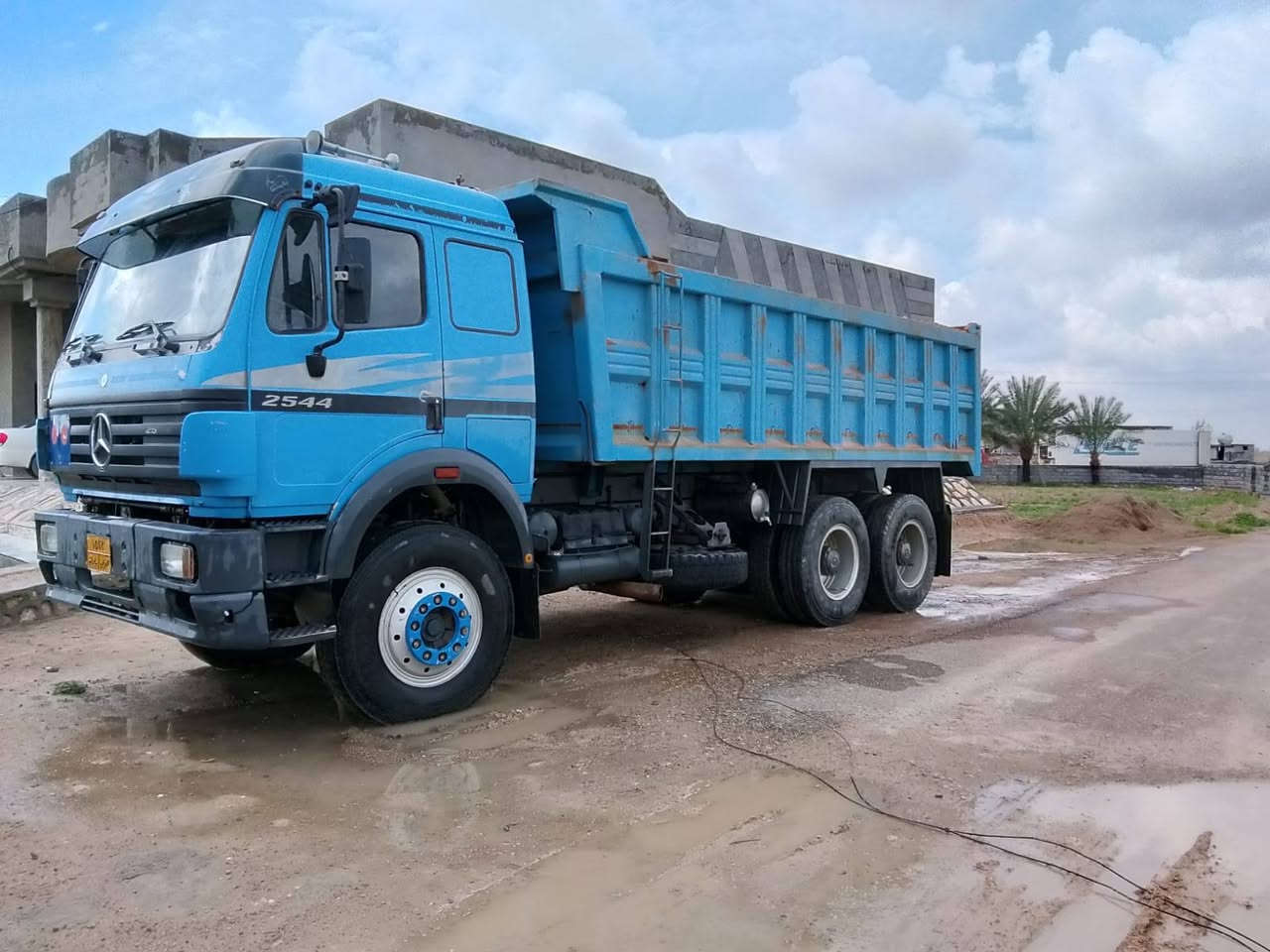 معرض العراق
لبيع وعرض الآليات الثقيله
الفلوجه معارض الخط السريع
للأستفسار والطلب ***********

كرواتي موديل 95
محرك ٤٤ مكفول
كير 220 مكفووول
مجموعه gf
السعر 410 وبيها مجال للشراي
