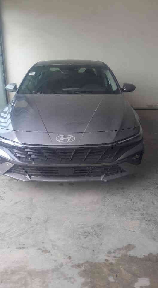 النترا هايبرد موديل ٢٠٢٤
تبديل بنيد جاملغ يمين
ماشيه 5000
ارباك ستيرن 
مواصفات بصمه 
شاشه 
حساس امامي خلفي 
تبريد قطعتين 
حره بدون رقم 
السعر 16000$بيها مجال 
مكان السياره ديالى بعقوبه 
***********
