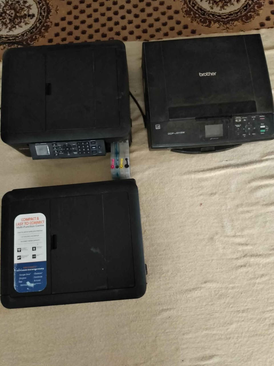 ثلاث طابعات برذر شغالة بس متطبع بس وحدة منهن تطبع لذلك ابيع فحم قييم واخذ 
مكاني نجف حي الميلاد النجف, العراق


**إذا كنت صاحب هذا الإعلان وتريد حذفه لأي سبب، رجاءا أرسل رسالة إلى الدعم الفني**