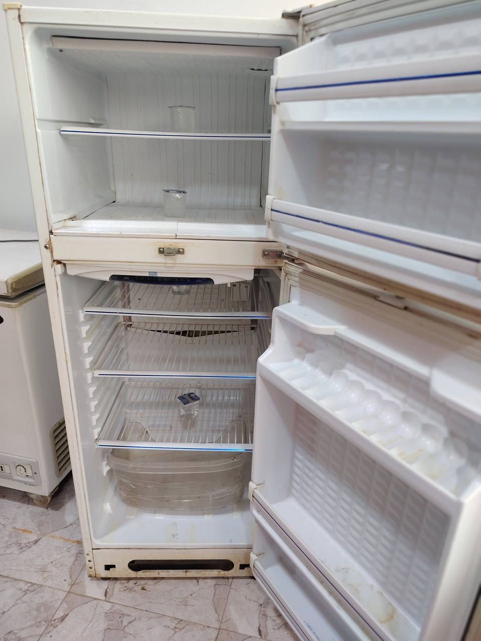 بسم الله😍😍 

ثلاجة كونكورد حجم وسط

شرط الشغل مع وصل  فحص

الموقع الجديد حديثة السبحاني مجاور متوسطة الزهراء *********** أبو وسيم
