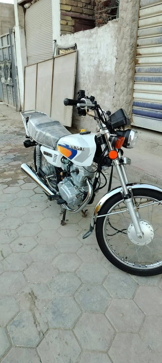 سلام عليكم
درجه نامة
موديل 22 اوراق اصوليه
المكينه برغي مامفتوح 
ناصريه مركز ***********
