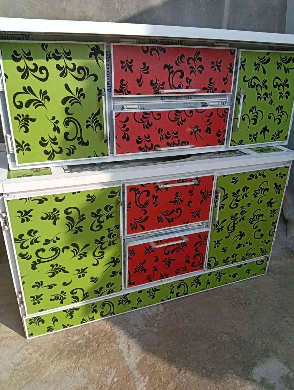 كاونتر سنكي نضيف للبيع للاستفسار الرقم *********** النجف, العراق
