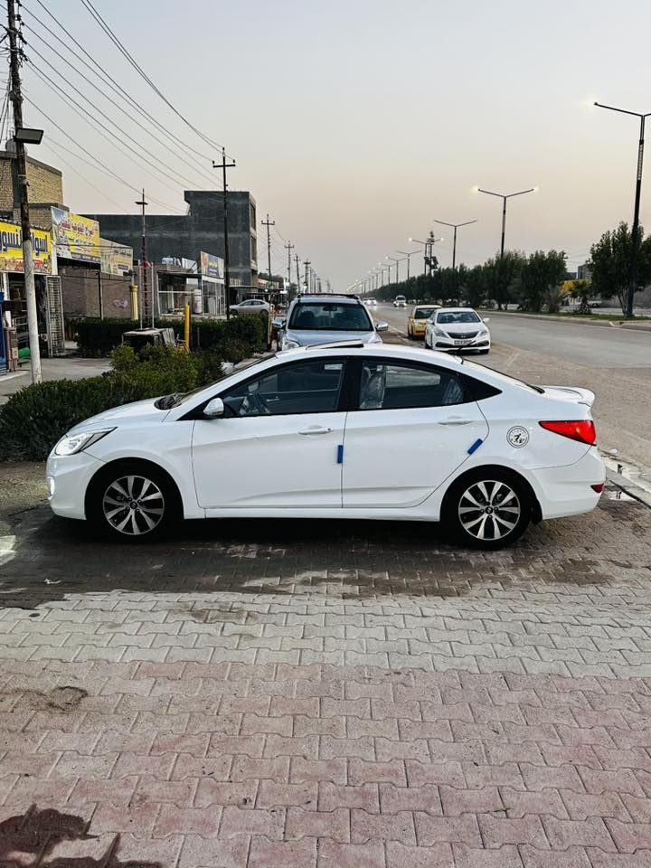 السلام عليكم اكسنت موديل 15 فول سونار مرفق بل صوره سياره جديده ماشي 194 للبيع او مراوس بسياره احدث السعر 110 بيه مجال كلش بسيط العنوان الفلوجه 
***********
