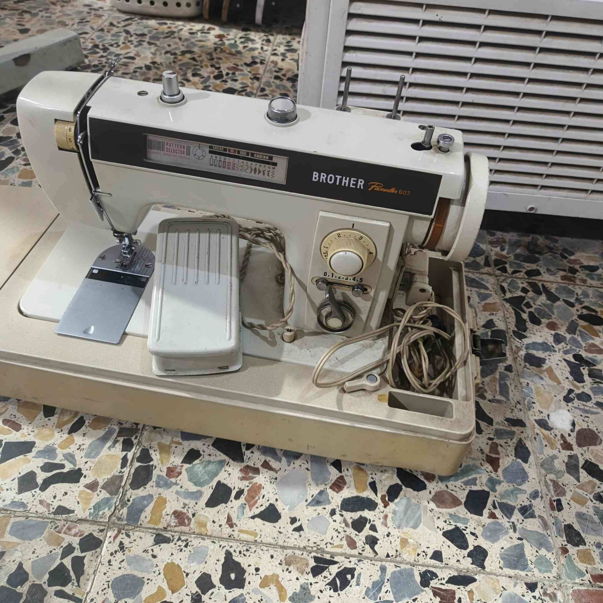 للبيع مكلفه بالنشر


**إذا كنت صاحب هذا الإعلان وتريد حذفه لأي سبب، رجاءا أرسل رسالة إلى الدعم الفني**