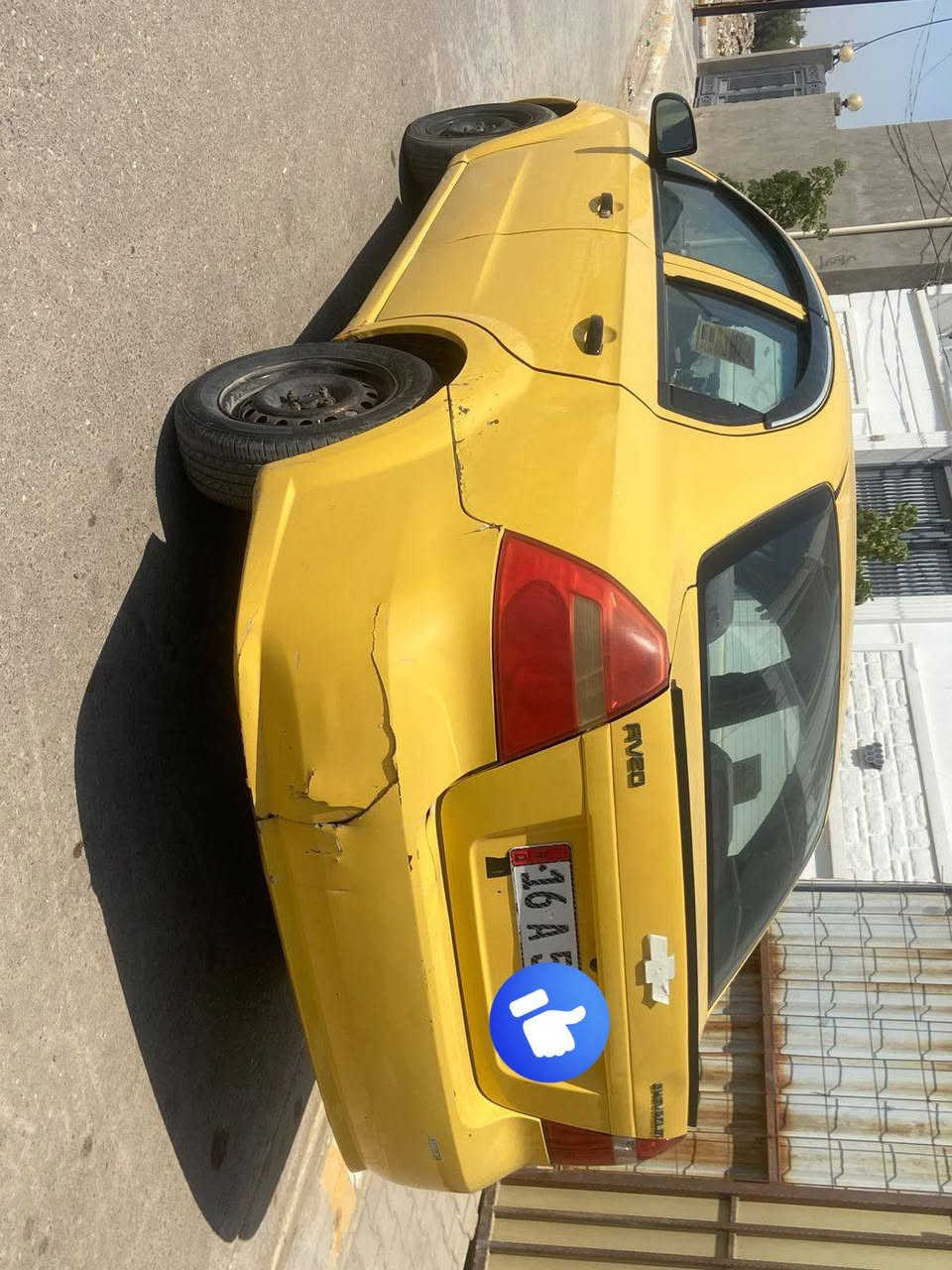 للبيع افيو 2007 وارد خليجي تكسي* 🚕

*السعر: 35 ورقة وبيها مجال بسيط* 
*المكان: الديوانيه 
*المواصفات:*
1.  *المكينة*: مسكر جديده
2.  *الكير*: جديد
3.  *باتري*: جديد 
4.  *فرام + طوب*: كله جديد
5.  *رقم*: قادسية جديد 
6.  *السنوية*: كاملة وجاهزة
7.  *الملكية*: بسمي 
*الملاحظة المهمة:*
*التبريد ماكو* 
سيارة شغل وامشي. ما تحتاج دينار واحد.

*للاستفسار والاتصال: ***********. *
