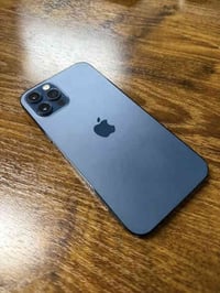 ايفون 12 برو ذاكرة 256 نظافة 95‎%‎  بطارية 77‎%‎  بلادي ممصلح  سعر 350...