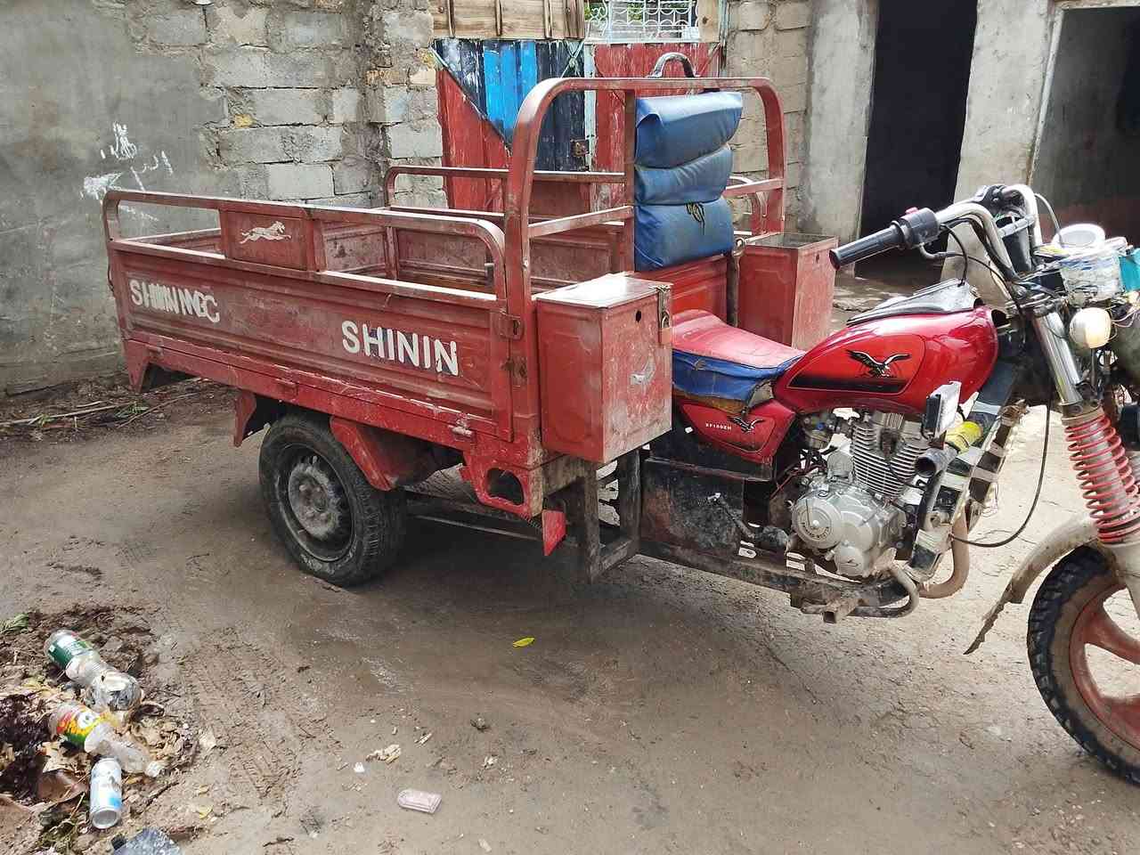 سلام عليكم ستوته 2015 كلك مكفوله من السرقه اسويلك مكاتبه بيه محرك جديد 2025 ستوته مال جناي السعر 900 وبيهه مجال ***********
