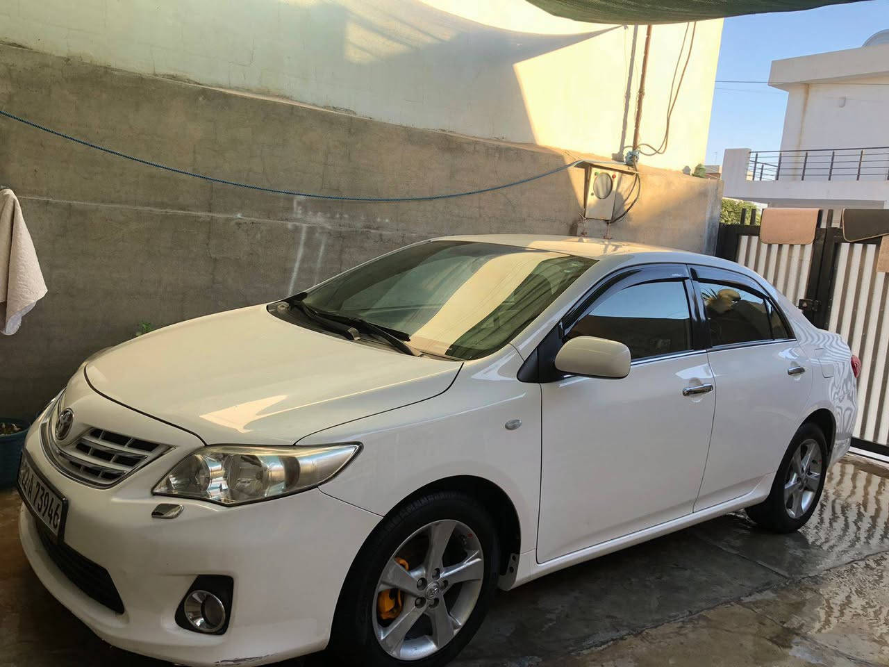 مۆدیل 2013
هەتابلی جوانە مالای دۆستە
یەک جاملخی لای سەکنی سبوخە
یەک درگای لای سەکنی بەبیلاد  گۆراوە
سندوقی بەبیلاد گۆراوە بی جەمپ
یەک بەست ساردی هەیە 
سەنەوەی هەتا 29تازەیە
گیر مەکەنە بەشەت ئەوەی جدکەی تینەبیت
تایەوویل لۆکە
***********٨
شوێن هەولیر أربيل, العراق
