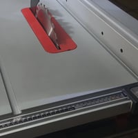 للبيع منشار بوش موديل GTS 10J   الجهاز مستخدم قليل استخدام بيت اني مو ...