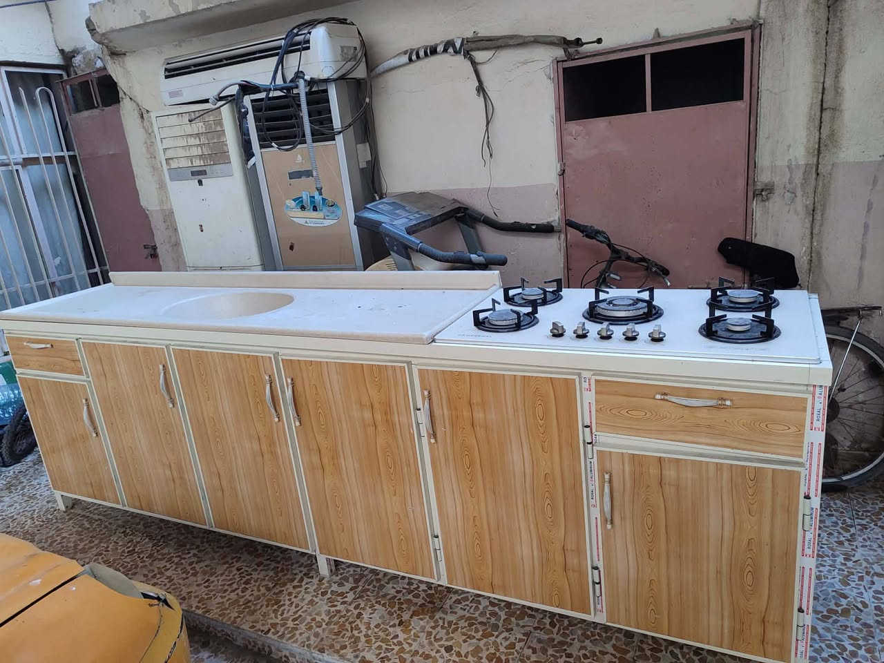 كاونتر للبيع الطول ٣ امتار المكان ايمن حي العامل


**إذا كنت صاحب هذا الإعلان وتريد حذفه لأي سبب، رجاءا أرسل رسالة إلى الدعم الفني**