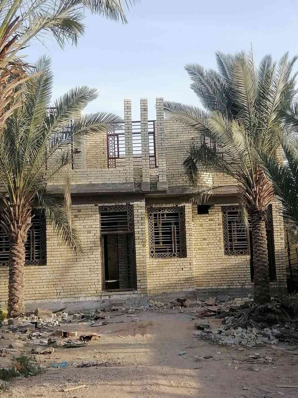 خلفة بناء درجة أولى🧱
عداله🙋‍♂️+وزن+نضافه
إلتزام بل عمل من أول يوم🧱 إلى آخر يوم🏫
‏‪اتصل ***********
