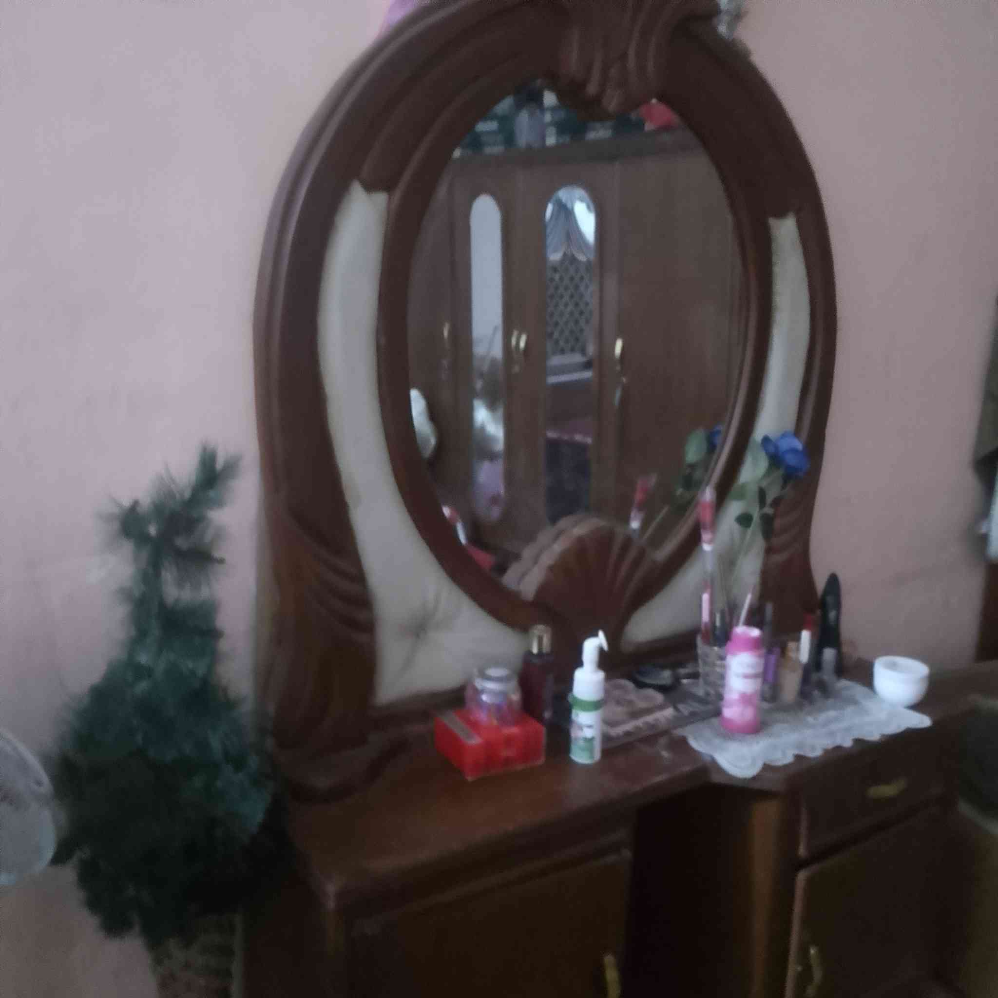 عرفه نوم صاج نضيفه اللبيع السعر 350 الرقم *********** مكان بغداد
