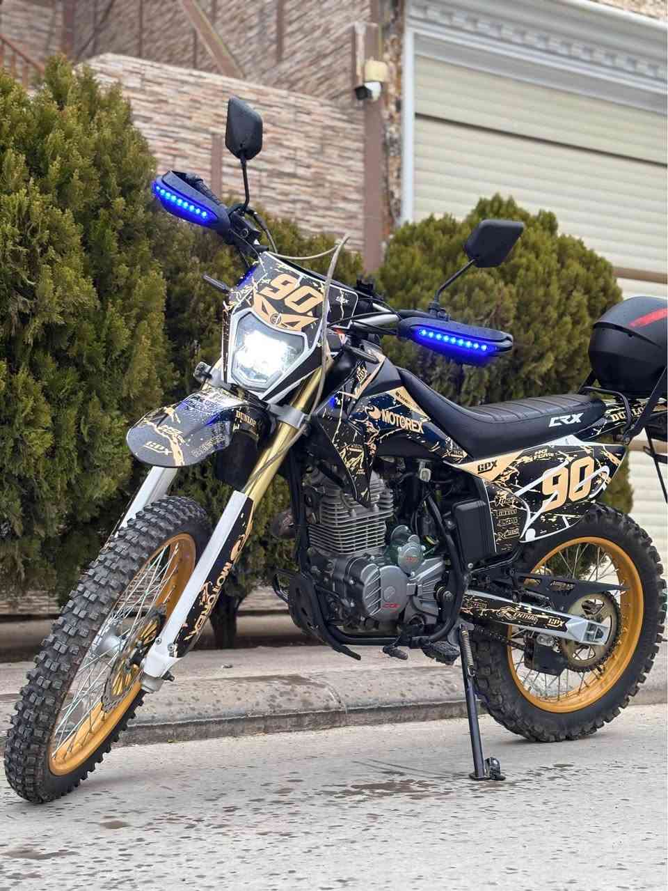 CRx -- 122 -- 300cc -- 2025

زۆر خاوێن تەنها ٦٠٠٠ رۆشتووە 
٧ مانگە  کاری پێ کراوە
مەنفێس و عقدی کرینی لەگەڵە 
بەشرتی مەکینەی نەکربێتەوە و کارەبی مەزبووت بێدەست کاری و هەموو شتێک 
شوختی پێوە نیە 
کامل لەزگەی عەسڵی بیلادی ppf بۆ گۆراوە 
کڵاو+ستاندی موبایل+لایتێکی سێچاویش هەدێیە
دوو سیوچی خۆشی لەگەڵە 
نرخی شی زۆر هەرزانە 
تەنها ٧٢٠$دۆلار 

لە سلێمانیە بۆ پەیوەندی
0776 681 3406
0750 745 2436
🔥😱 السليمانية, العراق
